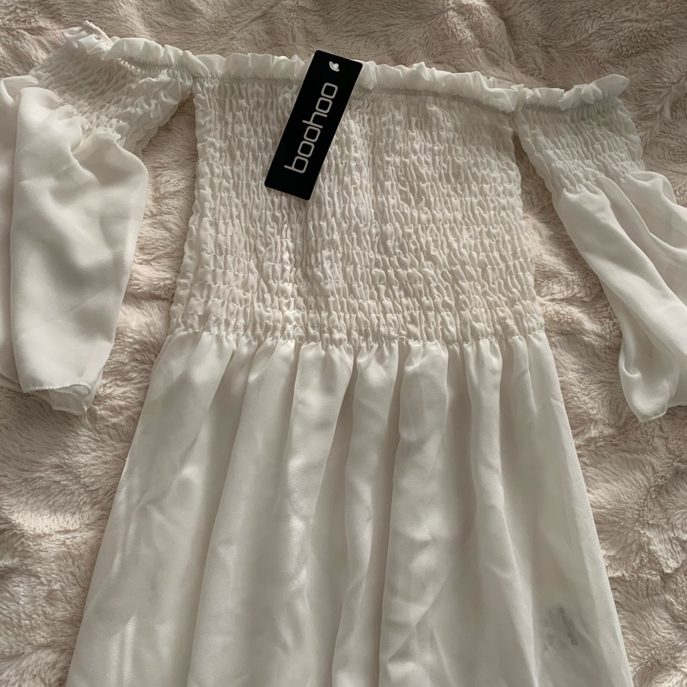 WHITE BOOHOO MAXI NEW